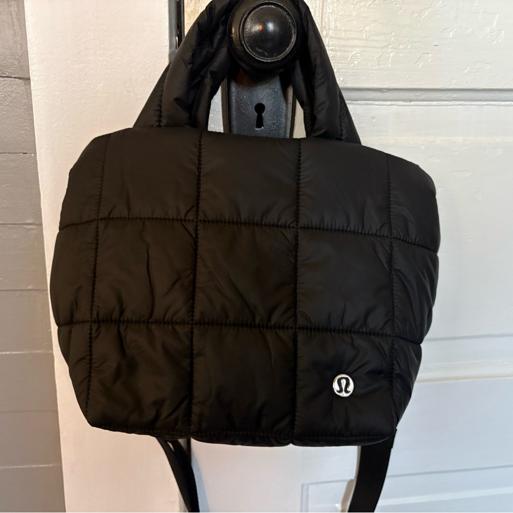 Lululemon Black Quilted Grid Tote Bag 5L